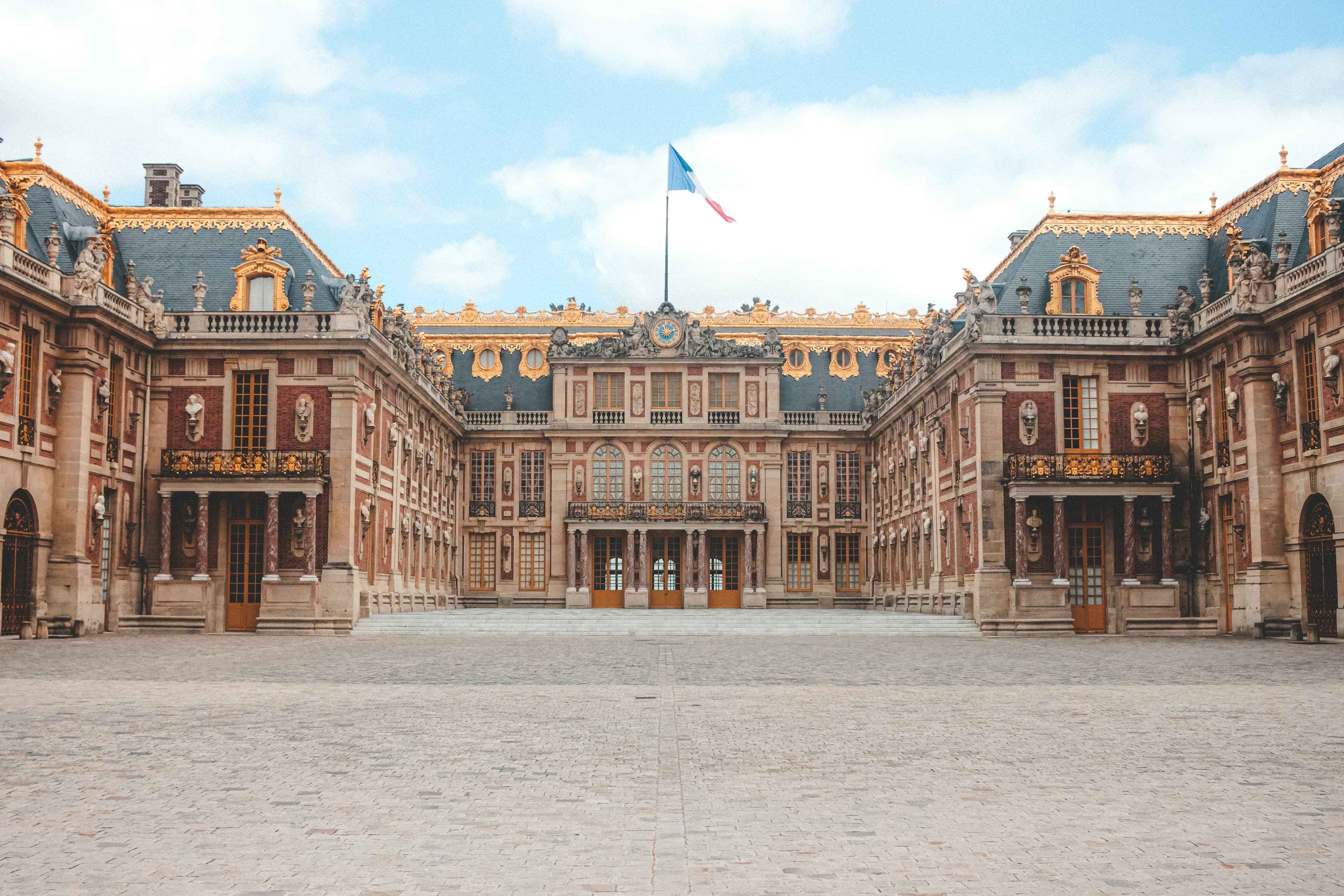 Versalles: Palacio y Jardines